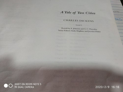 Libro A Tales Of Two Cities. Charles Dickens. Fotocopiado.