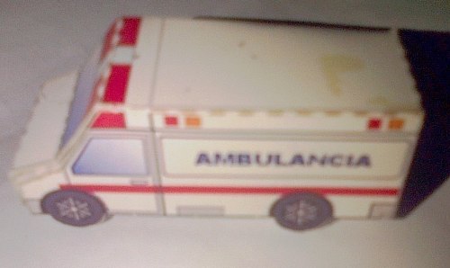 Ambulancia En Anime Para Maquetas Arquitectura.