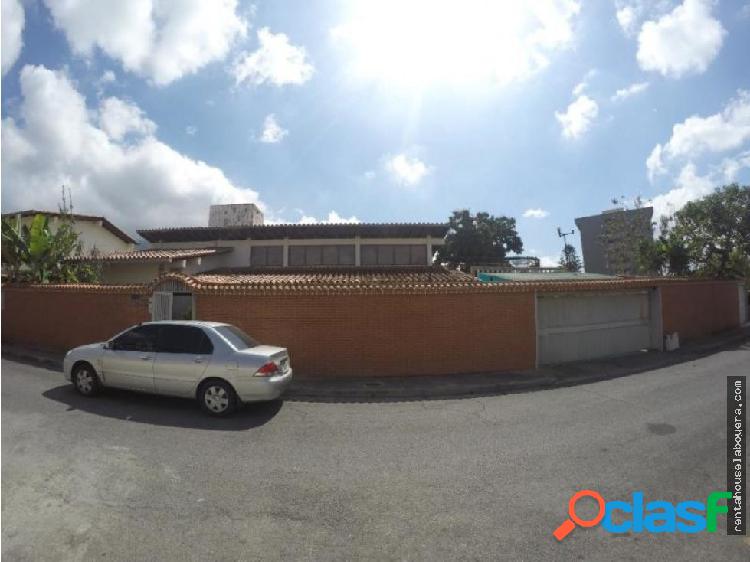 Casa en Venta El Marques JF6 MLS19-11507