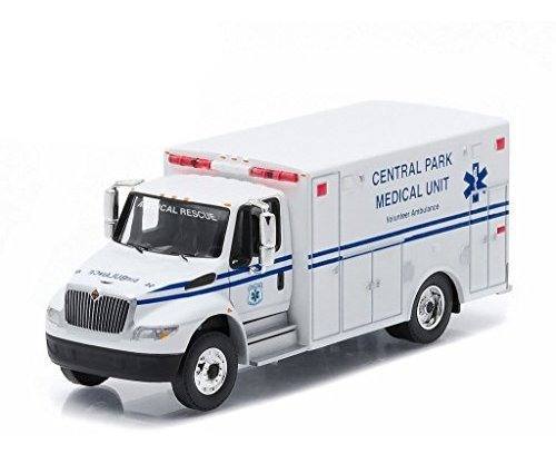 Central Park  International Durastar Ambulancia