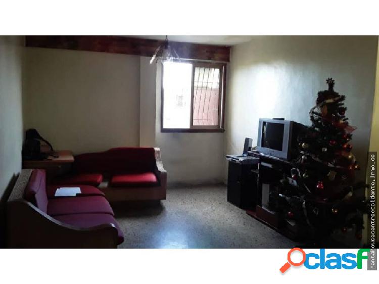Apartamento en Venta Barquisimeto 20-4893 AL