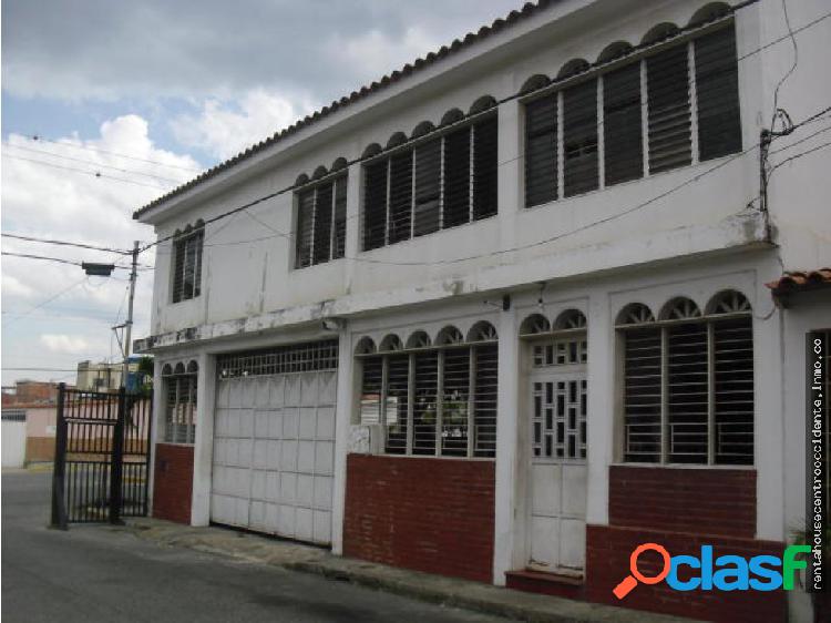 Casa en Venta La Puerta Cabudare RAHCO