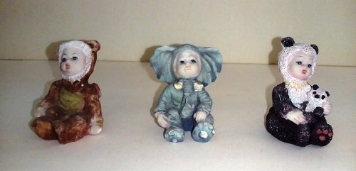 Figuras Mini De Serie Parmalat En Porcelana, Set De Tres.