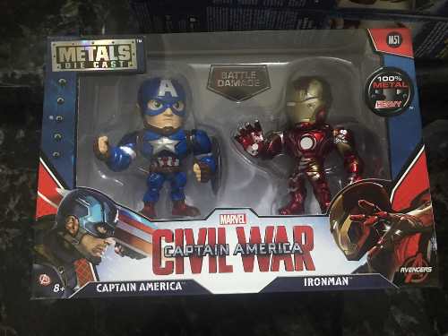 Muñecos De Metal Ironman Y Capitán América / Figuras D