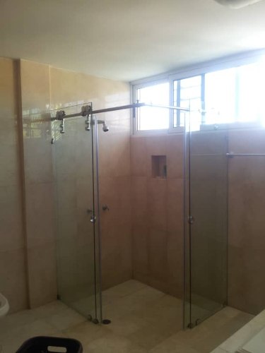 Oferta En Todo Tipo De Puertas Baño Vidrio Templado.