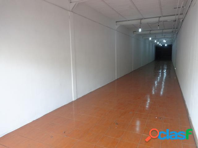 Se vende Local Centro RAH: 20-1202