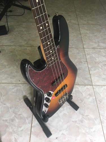 Bajo Zurdo Fender Jazz Bass Standard