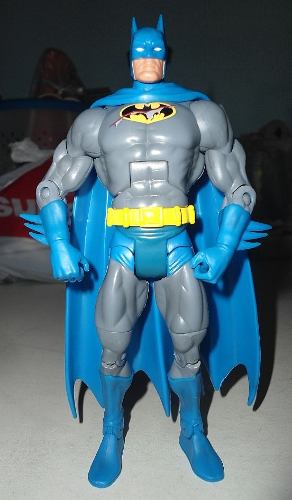 Dc Universe Classics Mattel Figura De Batman Azul Y Gris
