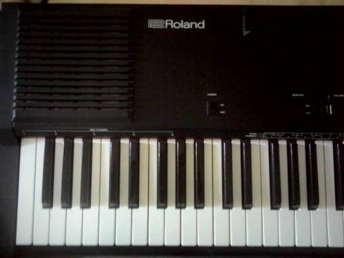 Piano Electronico Ep-50. Rolando. 300 Vrd.