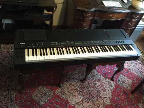 Piano Yamaha Cp-300