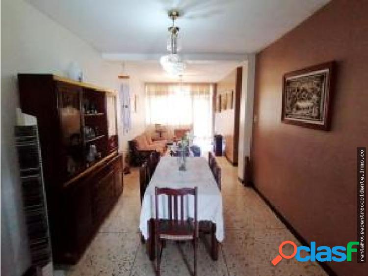 Apartamento en Venta Barquisimeto 20-5410 AL