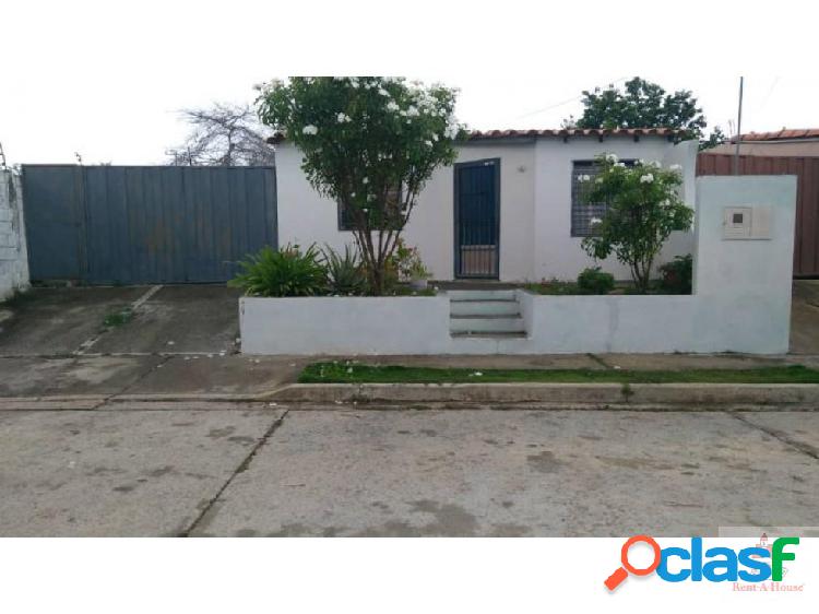 Casa en Venta Barquisimeto 20-2666
