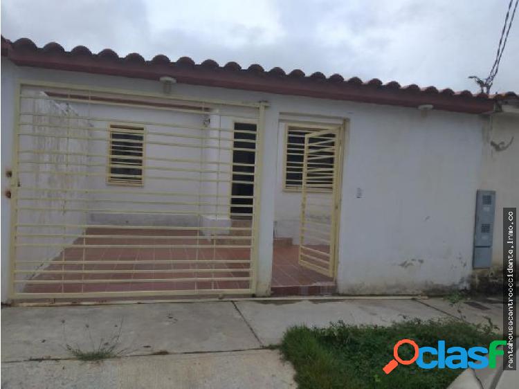 Casa en Venta El Amanecer Cabudare Lara Rahco