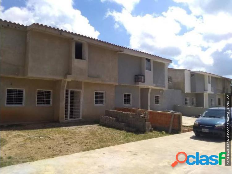 Casa en Venta La MontaÃ±ita Cabudare Lara Rahco