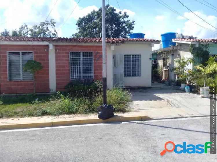 Casa en Venta Zona Norte Lara RAHCO