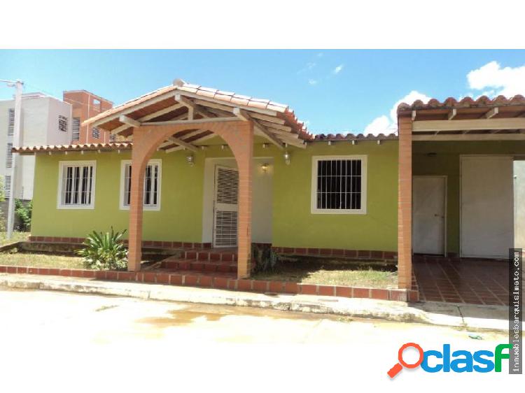 Casa enVenta Cabudare 20-2477 JRH