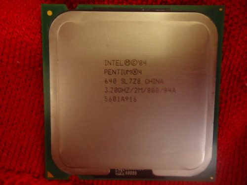 Procesador Intel 04 Pentium  Sl7zghz