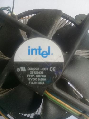 Procesador Intel Pentium 4 + Fan Cooler 5$