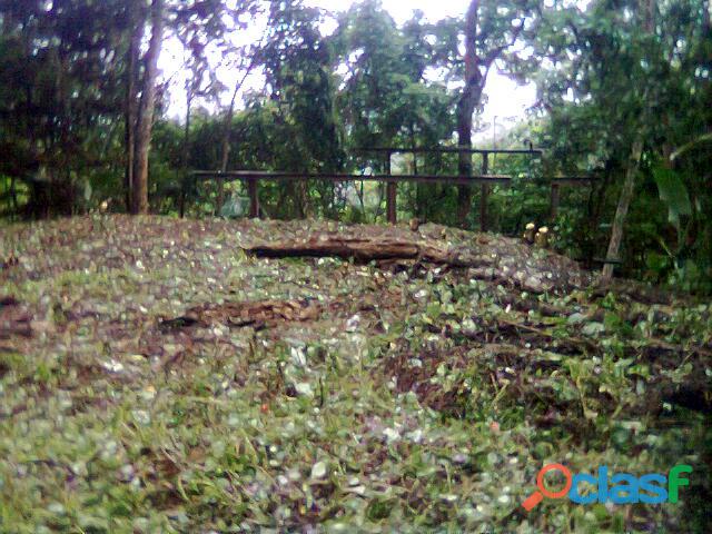 Se vende terreno de 9.859 m2 ($ 30.000 negociable)