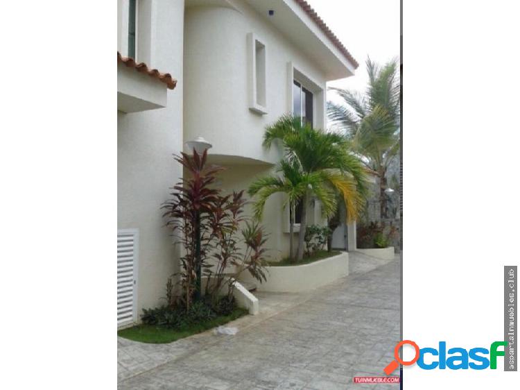 TOWN HOUSE LUJOSO, JORGE COLL, VENTA MARGARITA