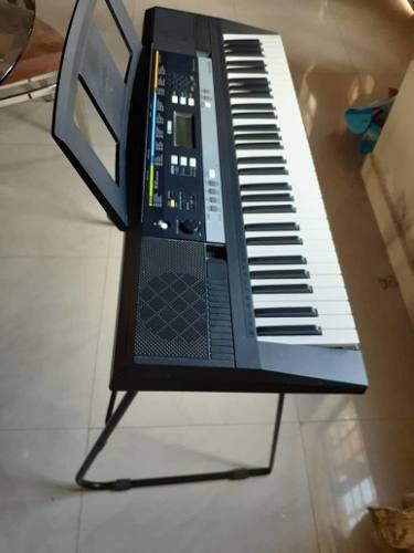 Teclado Yamaha Psr-e243