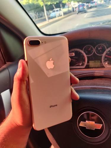 iPhone 8 Plus 64gb