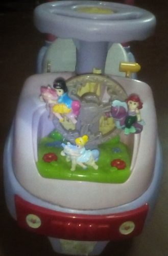 Carrito Montable Princesas Disney Luces Y Sonido Usado