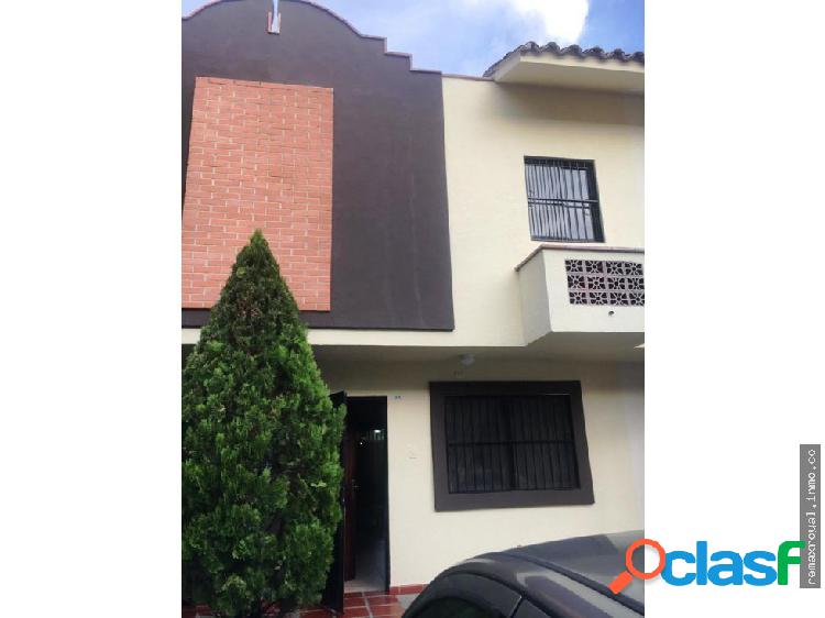 Cod.:419023 Townhouse en Villa Florencia II