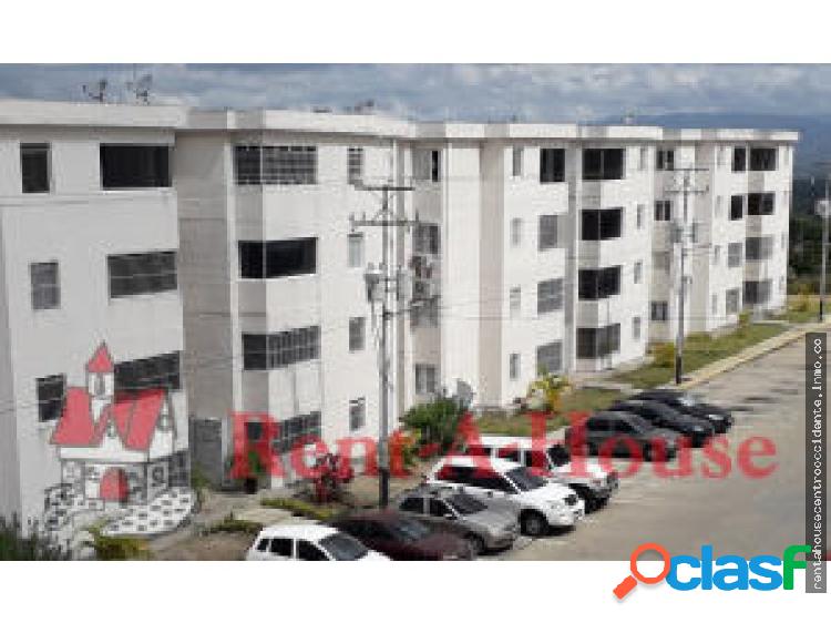 Apartamento en Venta Cabudare, AL 20-6352
