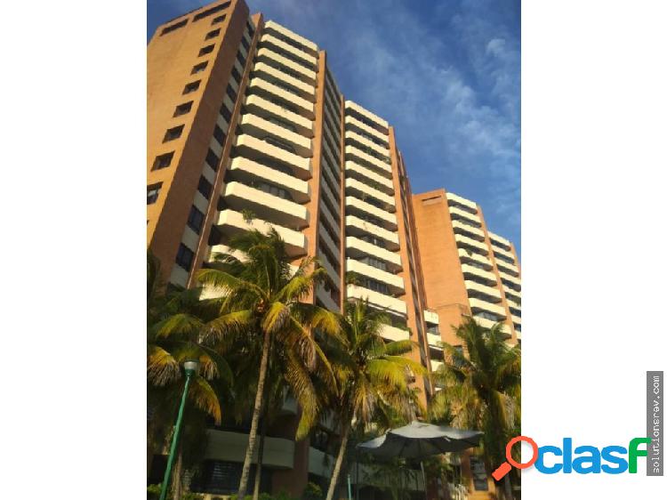 Apartamento en Venta este de Barquisimeto.SOA-054