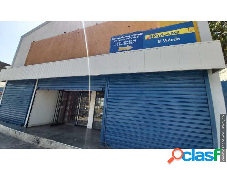 Av Carlos Sanda El Viñedo local 420mts 280.000$