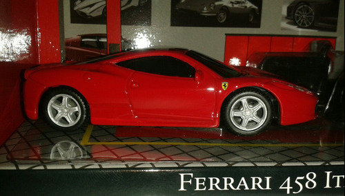 Burago Ferrari 458 Italia Race Play Con Luz Y Sonido 1/43