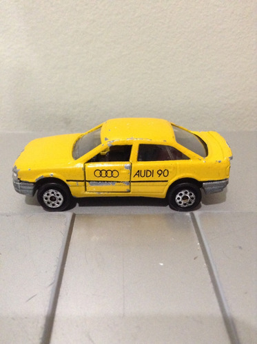 Carrito Mojorette Vintage Audi 