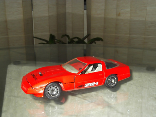 Carro Escala Corvette  Majorette Escala v