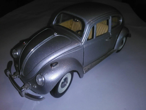 Carro Volkswagen Beetle  Escala 1/18