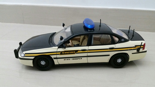 Chevrolet Impala Patrulla De Policía Maisto 1/18