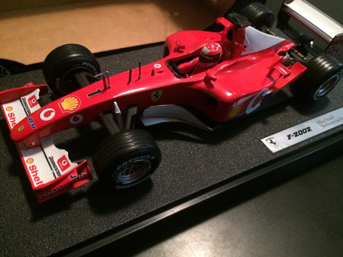 Ferrari F Michael Schumacher Escala 1/18