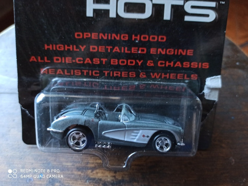 Hotwheels Corvette 58. Cauchos Goma
