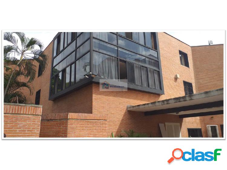 Se Vende/Alquila Casa 380m2+4h+serv+5b+6e Altamira