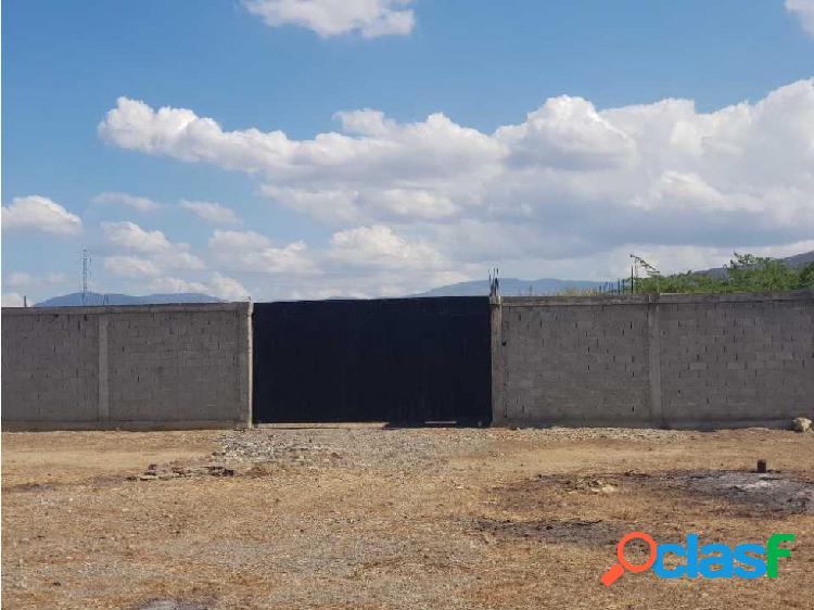 Se vende terreno en el oeste de Barquisimeto