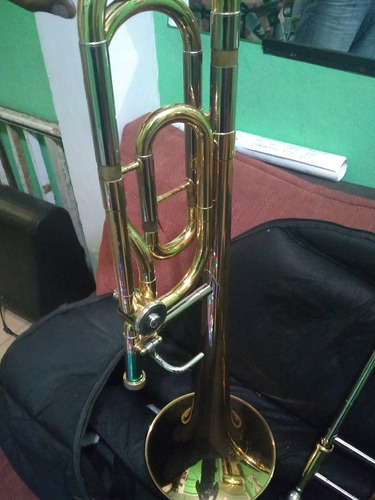 Trombon Yamaha Ycl356g