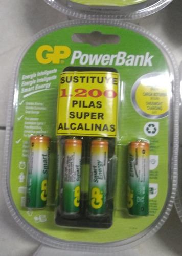 Cargador Gp Cuatro Baterias 2 Aa Y 2 Aaa 2x10verdes