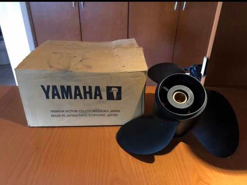 Propela Yamaha Nueva. Acero Inox.. Paso  X 19 Tl