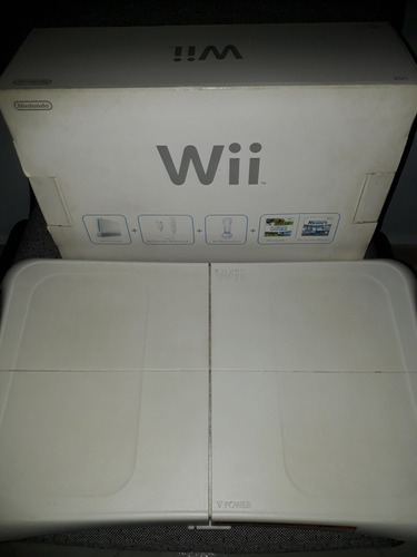 Consola Nintendo Wii Con Juegos Y Tabla De Ejercicio.