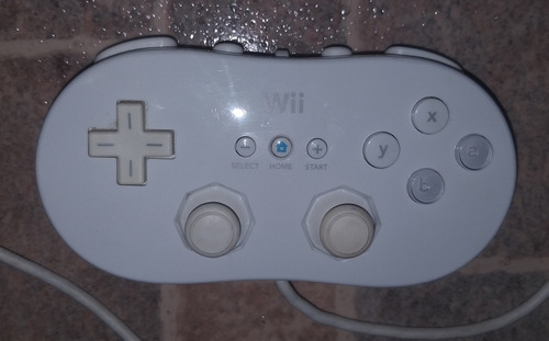 Control Clásico Original Rvl-005 Para Wii + Muy Poco Uso