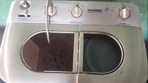 Lavadora Hyundai Semi Automatica 5 Kilos