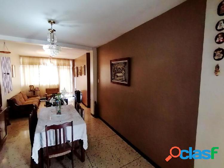 RAH: 20-5410. Apartamento en venta en Barquisimeto