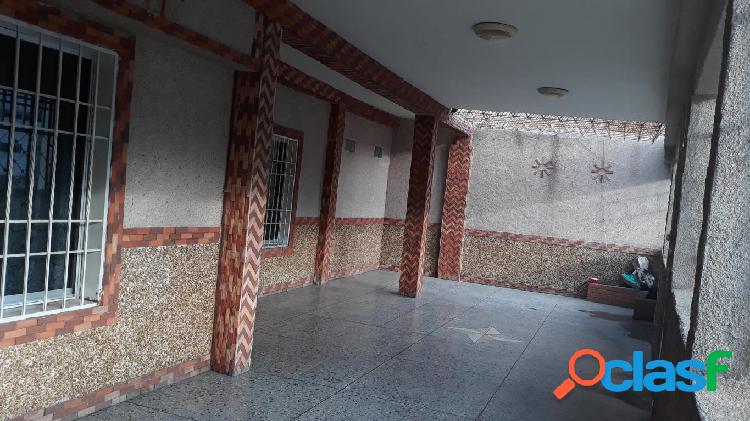 RAH: 20-83. Casa en venta en Barquisimeto