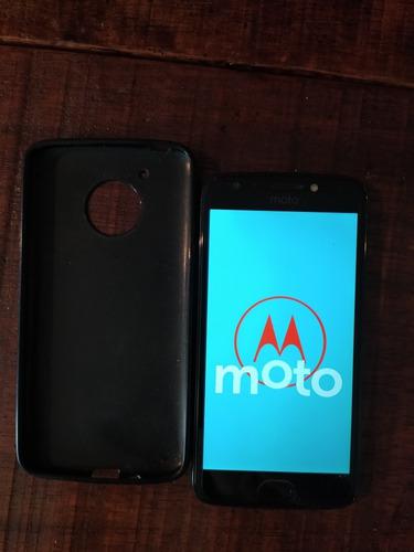Celular Motorola E4