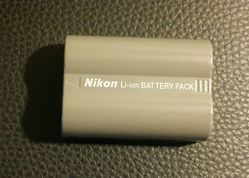 Nikon Battery En-el3e D70 D80 D90 D100 D200 D300 D700